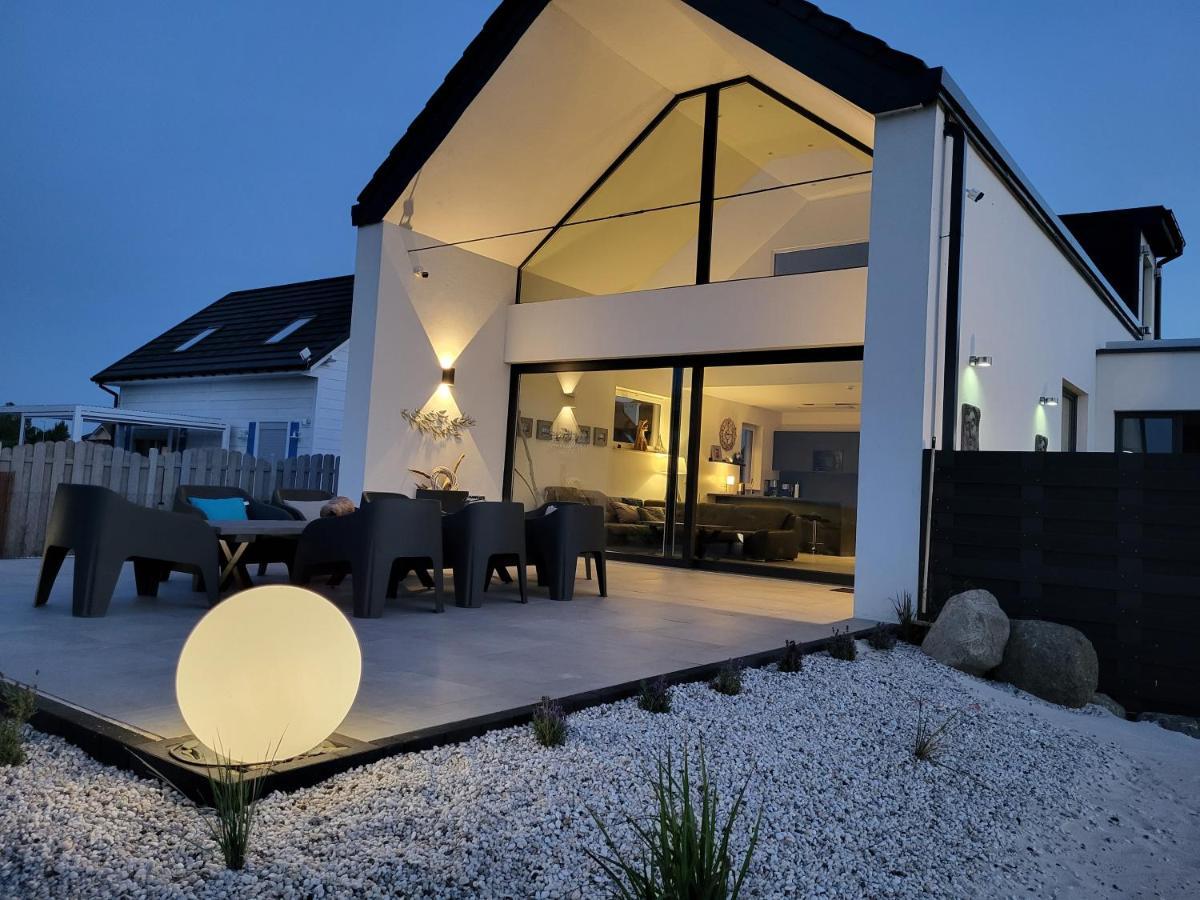 Robson Beach I Sauna, Jacuzzi Miedzywodzie Ngoại thất bức ảnh