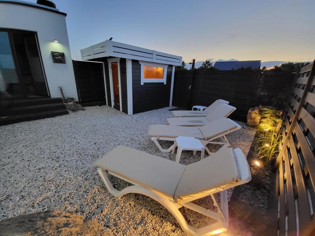 Robson Beach I Sauna, Jacuzzi Miedzywodzie Ngoại thất bức ảnh