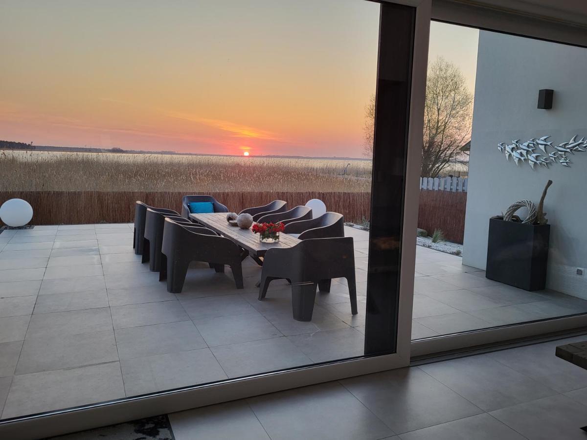 Robson Beach I Sauna, Jacuzzi Miedzywodzie Ngoại thất bức ảnh