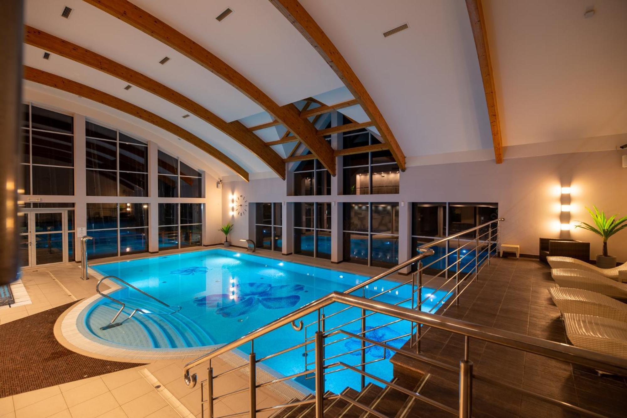 Robson Beach I Sauna, Jacuzzi Miedzywodzie Ngoại thất bức ảnh